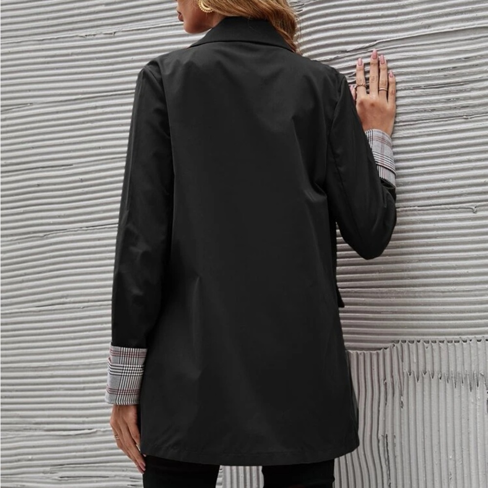 Double breasted blazer 🖤🤍🖤🤍 - Picture 2 of 8